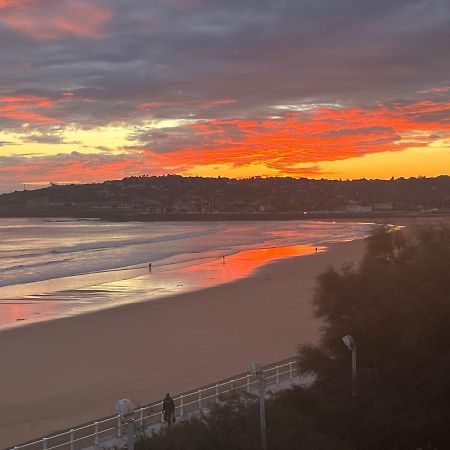 Atico Primera Linea Playa De San Lorenzo Gijón Exteriör bild
